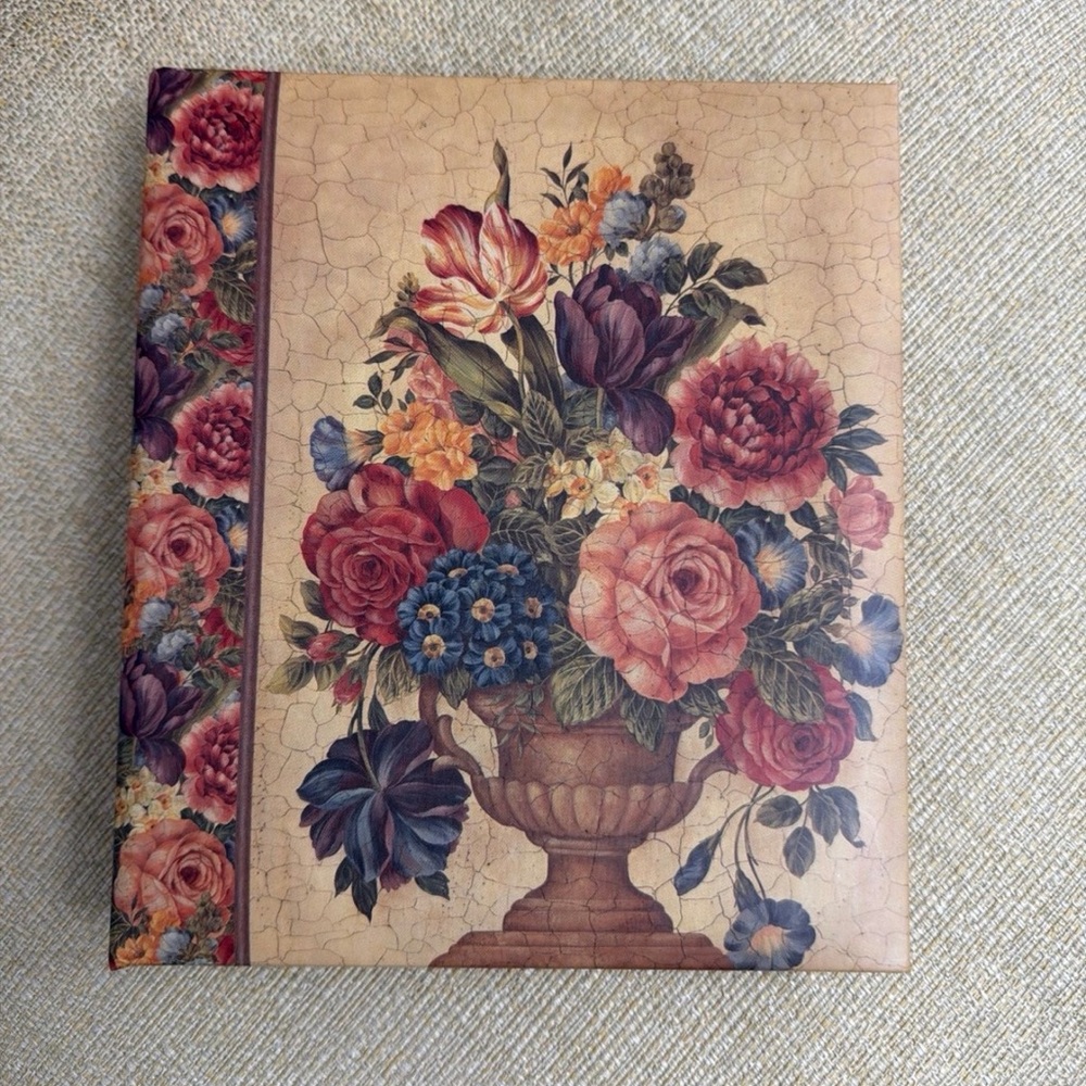 NWOT Vintage Floral Address Book